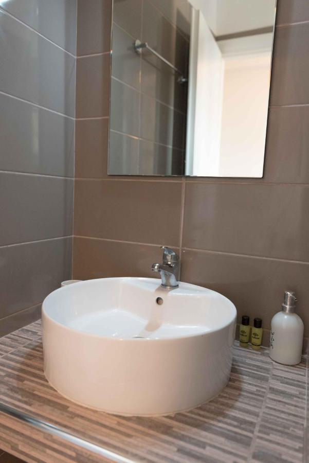 Nine Muses Apartments Kávos Zewnętrze zdjęcie